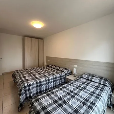 Appartement Beachside Flat With Spacious Balcony *